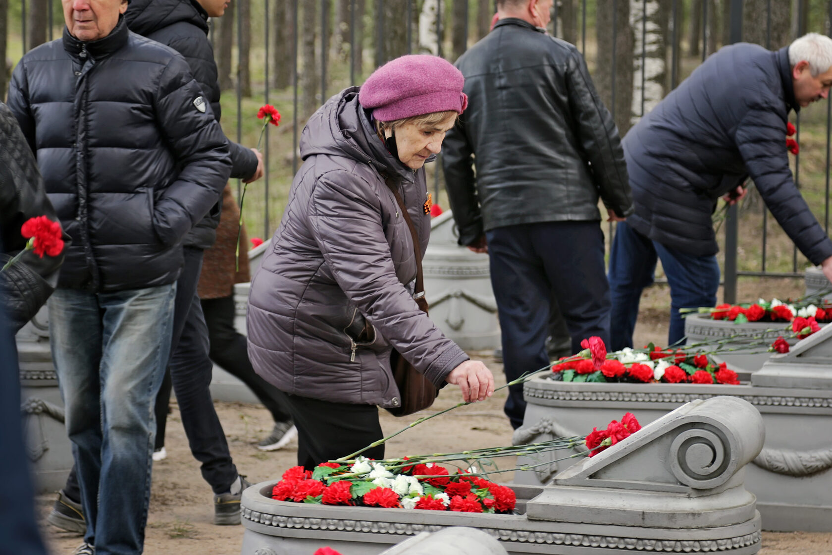 Подвиг и нищета деревеньки Каменки: забвение от возложения до возложения