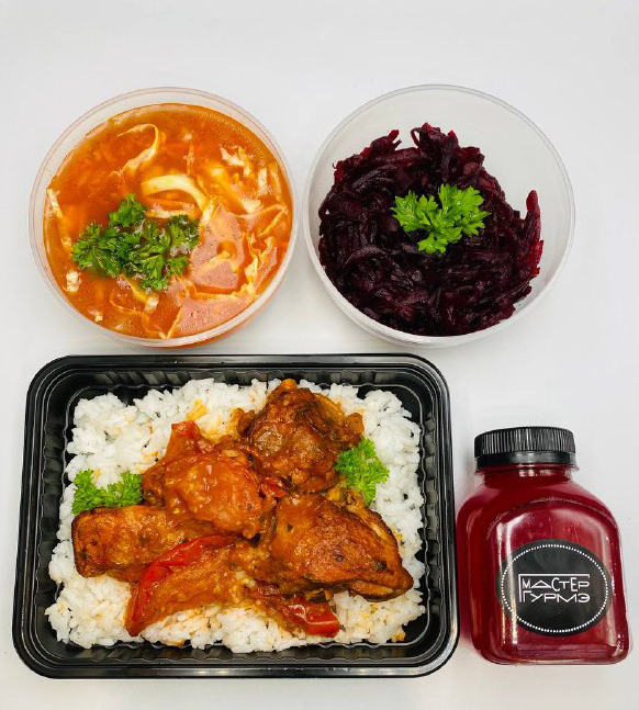 Сытные обеды для строителей