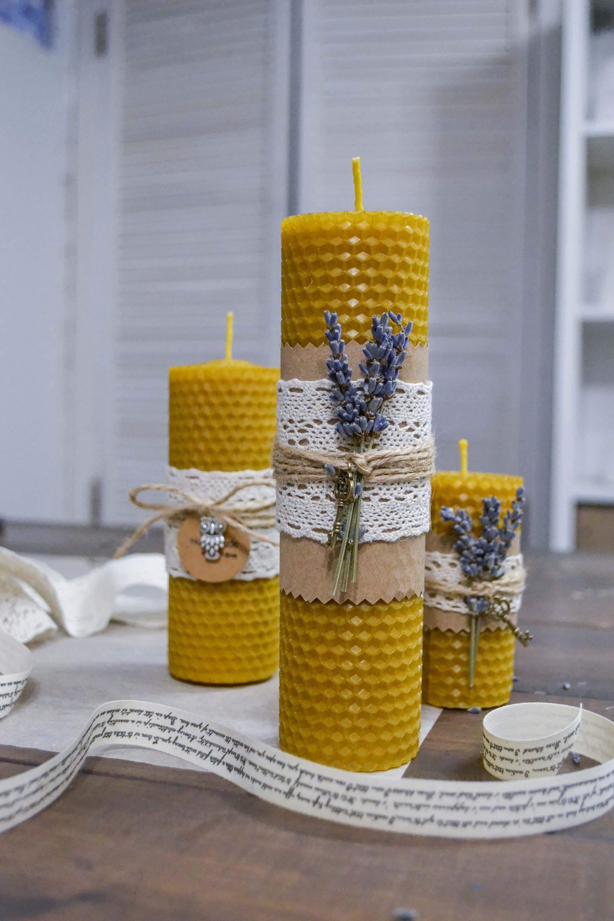 Свадебные свечи - свечи на свадьбу своими руками - украшение свечей и свадебные подсвечники