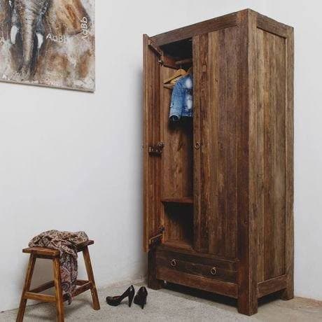 Шкаф для одежды в стиле лофт