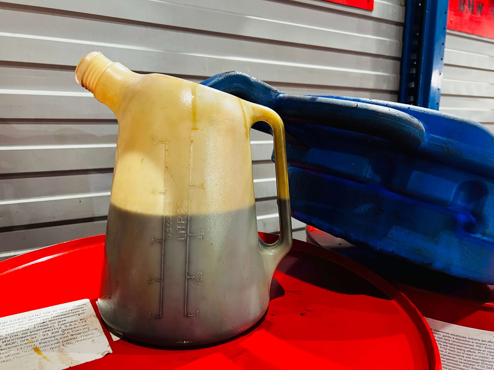 Слитое масло из робота BMW X1