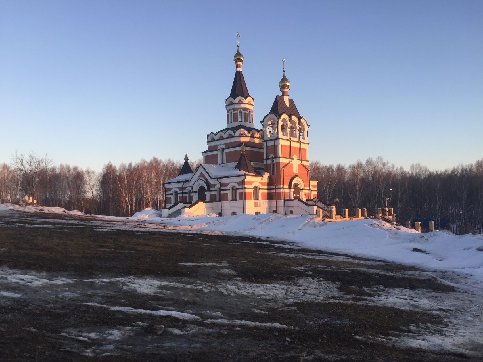 ЦЕРКОВНО-ИСТОРИЧЕСКИЙ МУЗЕЙ ПРИ ХРАМЕ В ЧЕСТЬ НОВОМУЧЕНИКОВ И ИСПОВЕДНИКОВ  ЦЕРКВИ РУССКОЙ