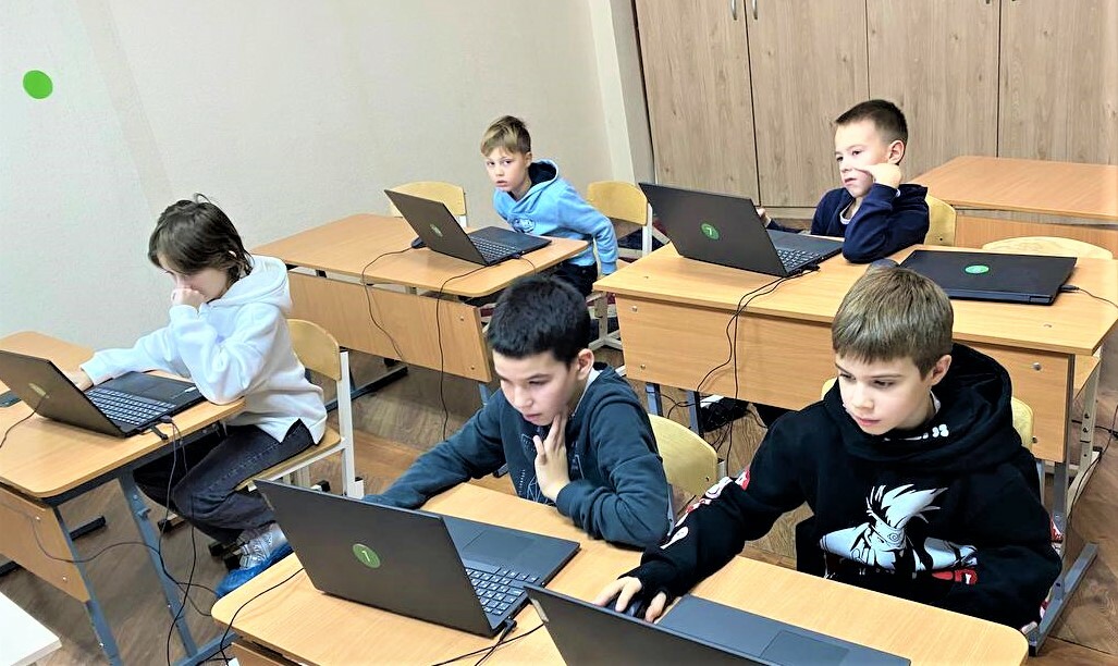 Уроки компьютерной грамотности для детей: создаем Google Формы
