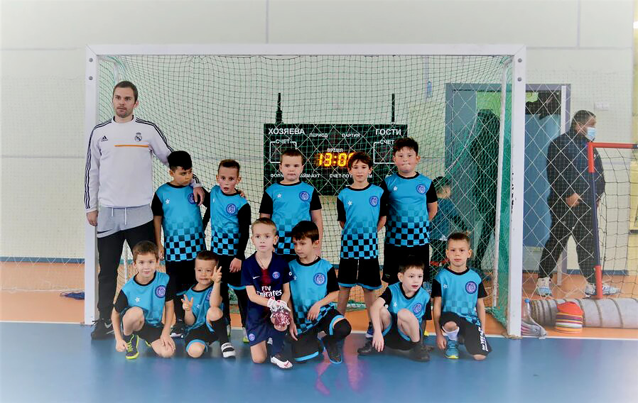 <span style="font-weight: 500;">Дружеский матч по футболу Юниор<br />19 ноября</span>