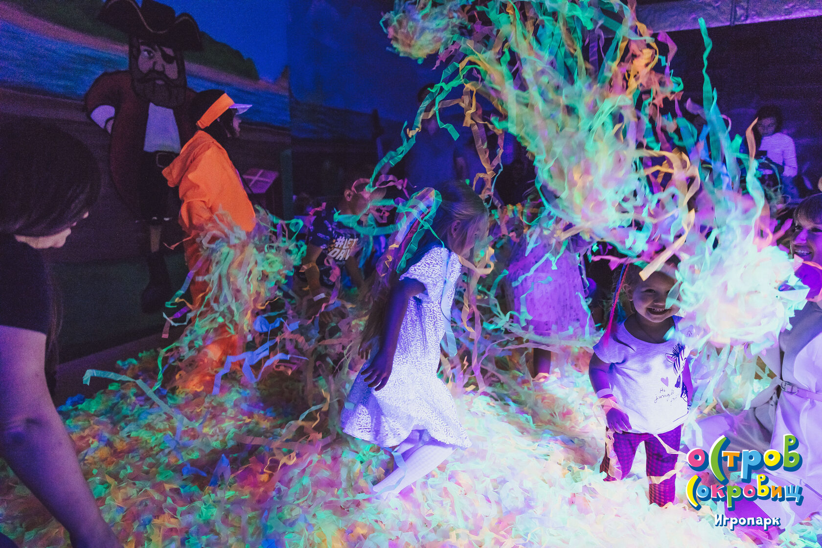 шоу мыльных пузырей на детский праздник. бразильский карнавал корпоратив. шоу аниматоров на детский праздник. выдуманные шоу. световое неоновое шоу.