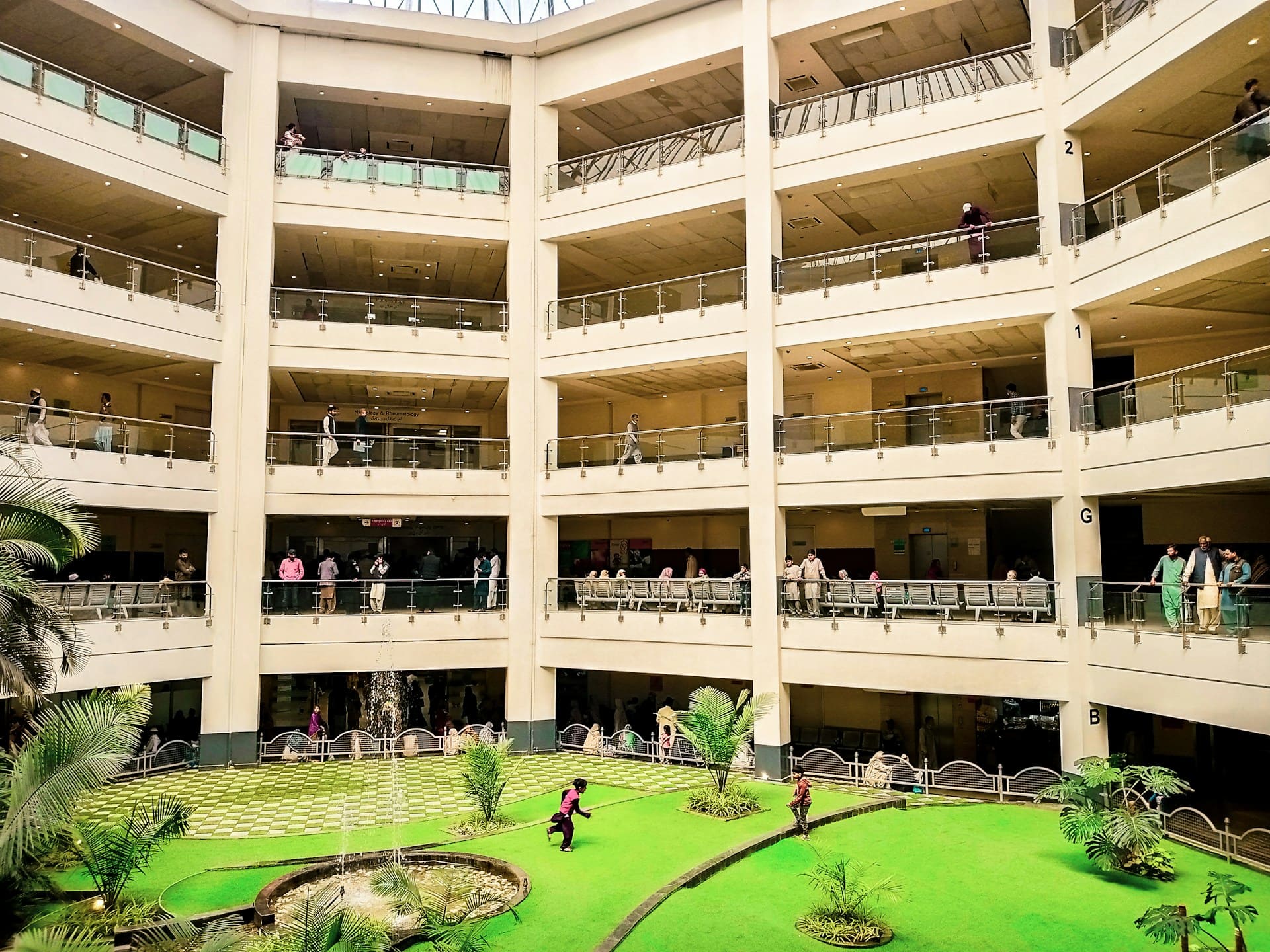 Cultural sensitivity in hotels: the key to guest satisfaction