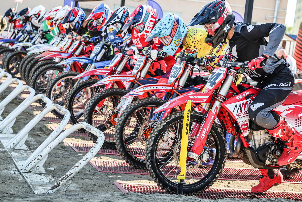 Финал MMT RGP по суперкроссу 2025: Прямая трансляция из Краснодара