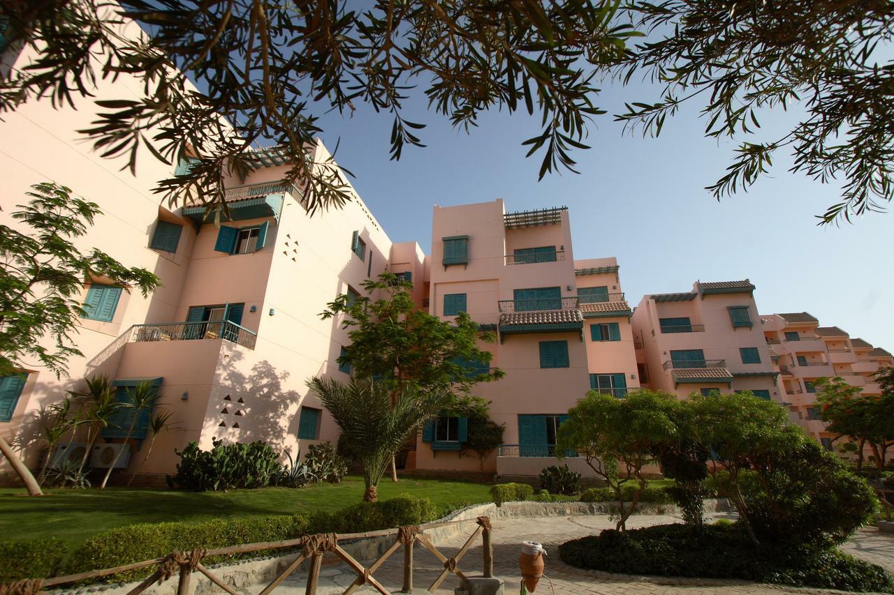 Zahabia hotel beach 3