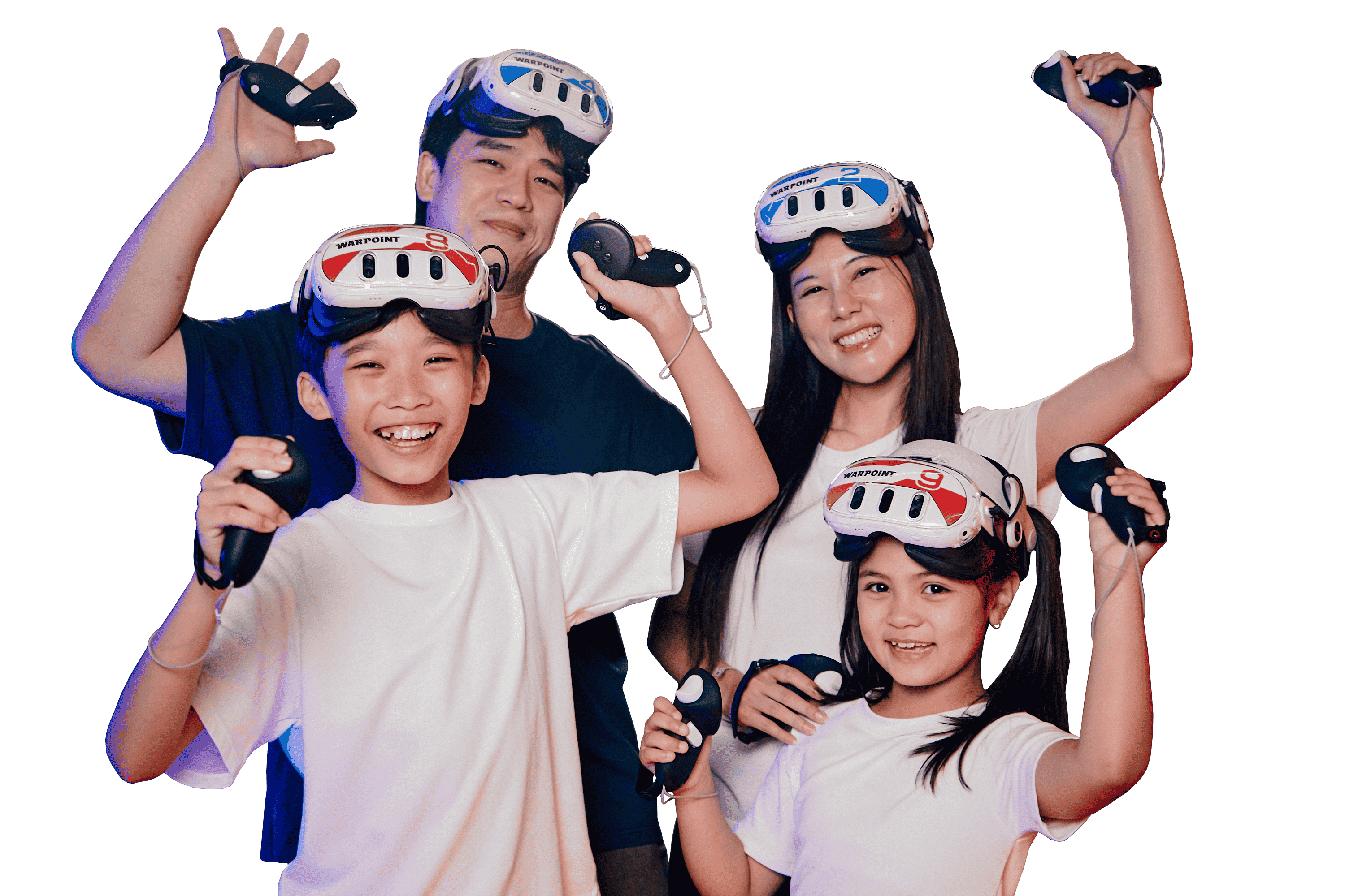 Девушка и мужчина в WARPOINT с джойстиками