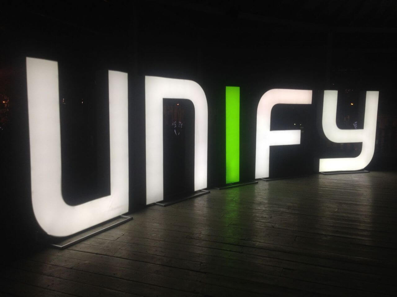 Световая вывеска на мероприятие