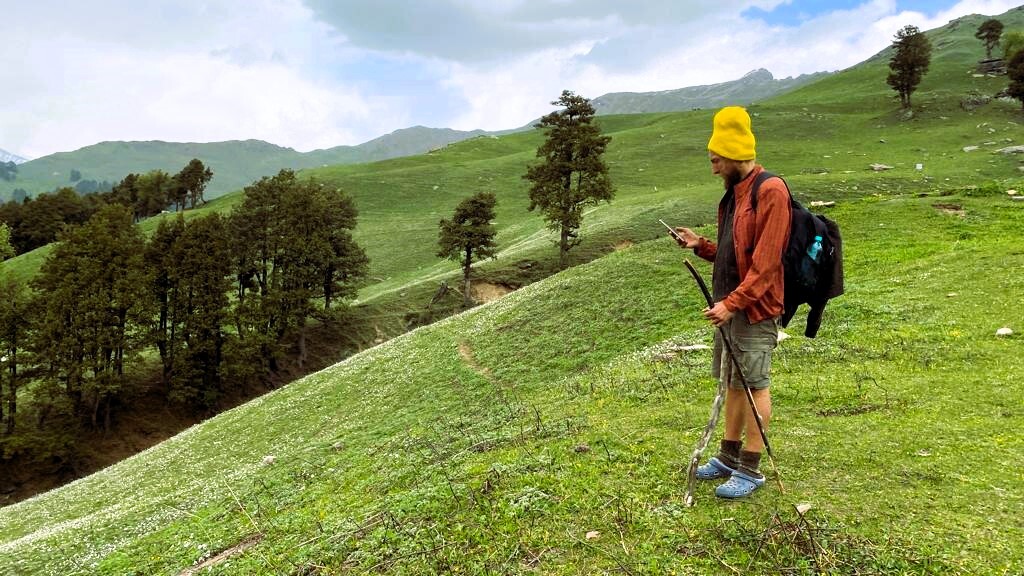 Native Trekking
