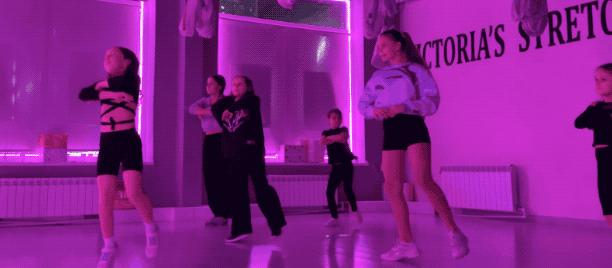 Детские занятия Victoria's Stretching