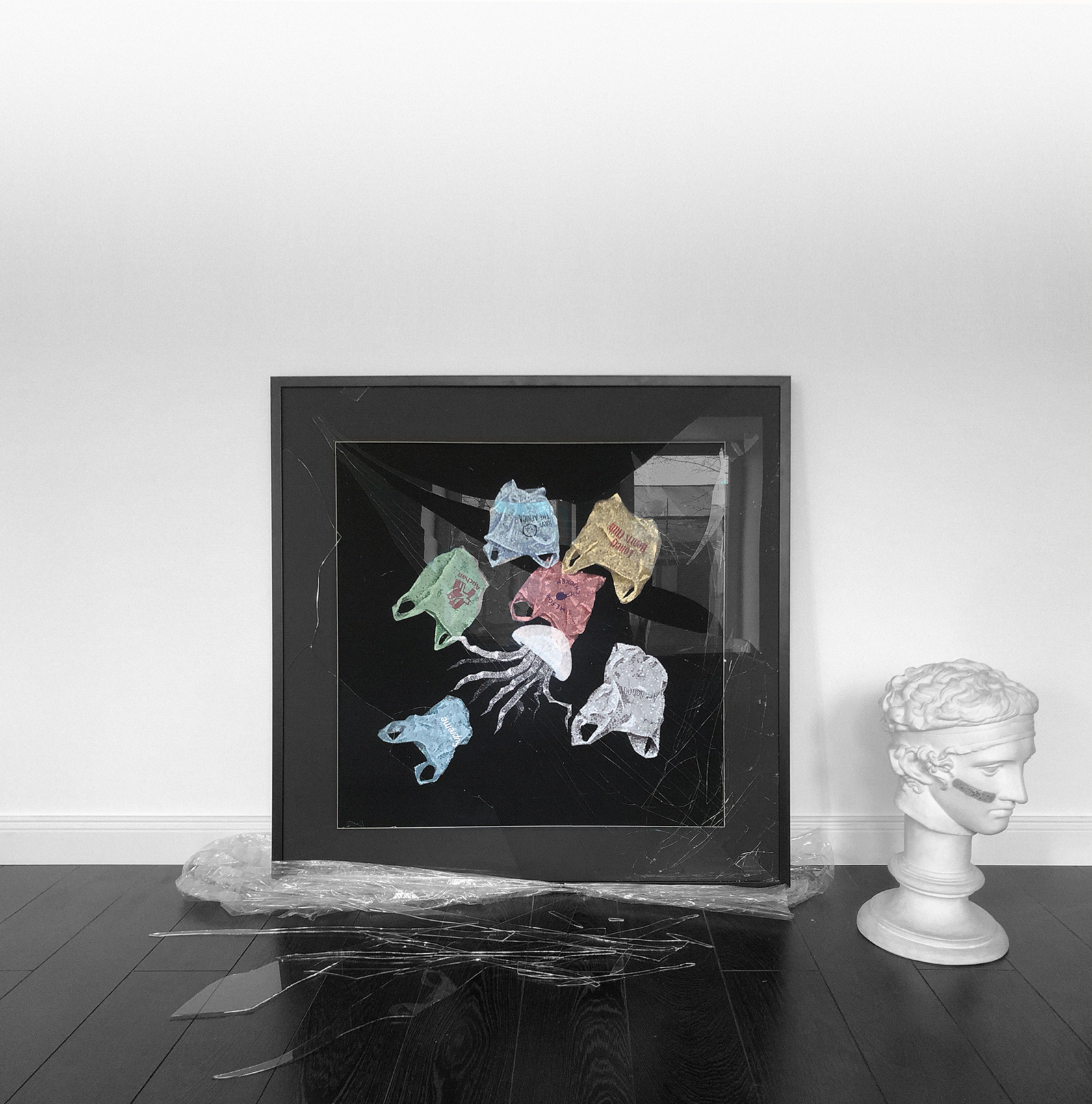 Разбитая картина 