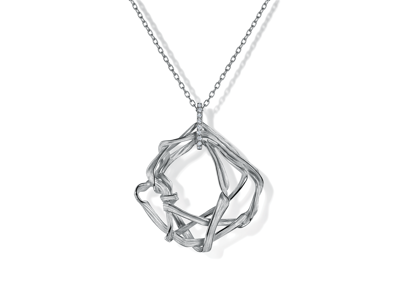 Кулон, подвеска, шейное украшение, ожерелье, ювелирное украшение бренда LARANX, серебро, бриллианты, роскошь