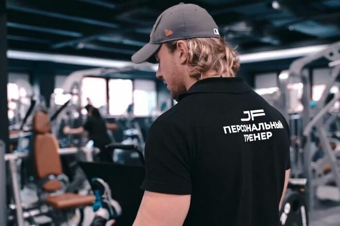 JETFiT: Концептуальный фитнес-клуб с большим бассейном в Домодедово ...