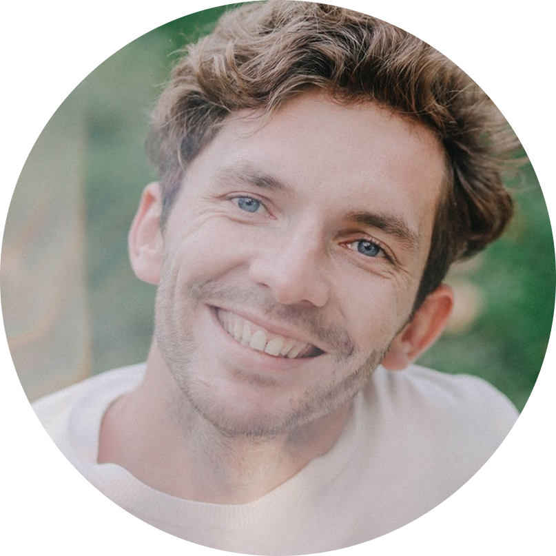 Александр Лютавский