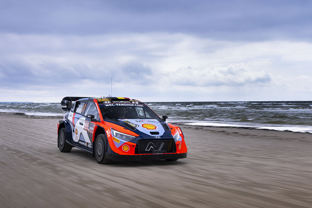 Тьерри Невилль и Мартейн Видаге, Hyundai i20 N Rally1 (ALZ WR 923), ралли Латвия 2024