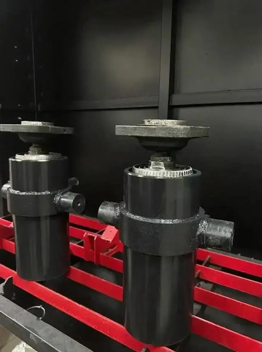 Рабочий процесс ремонта гидроцилиндра