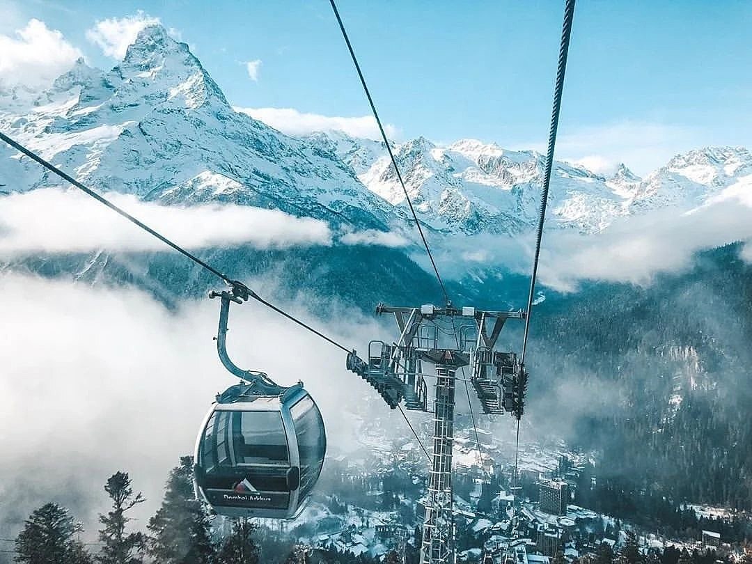 Тур по Домбаю