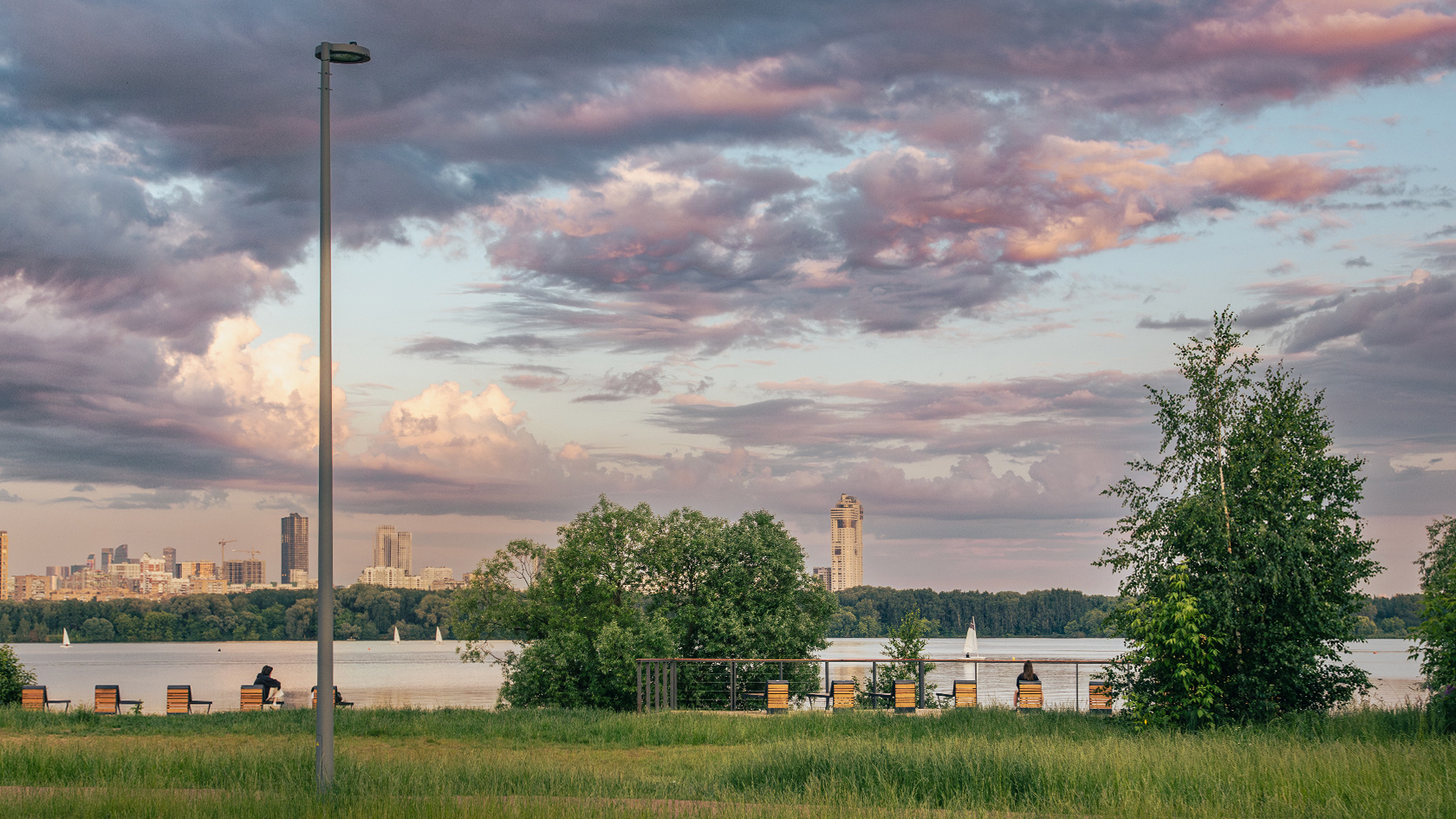 Парковое освещение светильниками Аксис, Москва