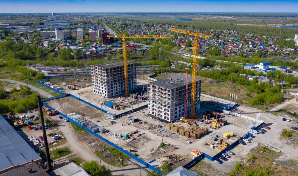 Застройщики парков. Пик Озерный парк Тюмень. ЖК Озерный парк Тюмень. ЖК Озерный парк Тюмень пик. Озёрный парк Тюмень ход строительства.