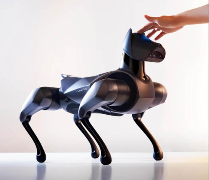 Аренда робота-собаки Xiaomi Cyberdog 2 — вид сбоку на четырёх лапах