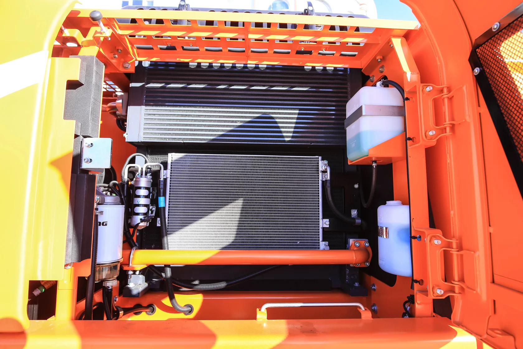 Гусеничный экскаватор LONKING CDM 6225