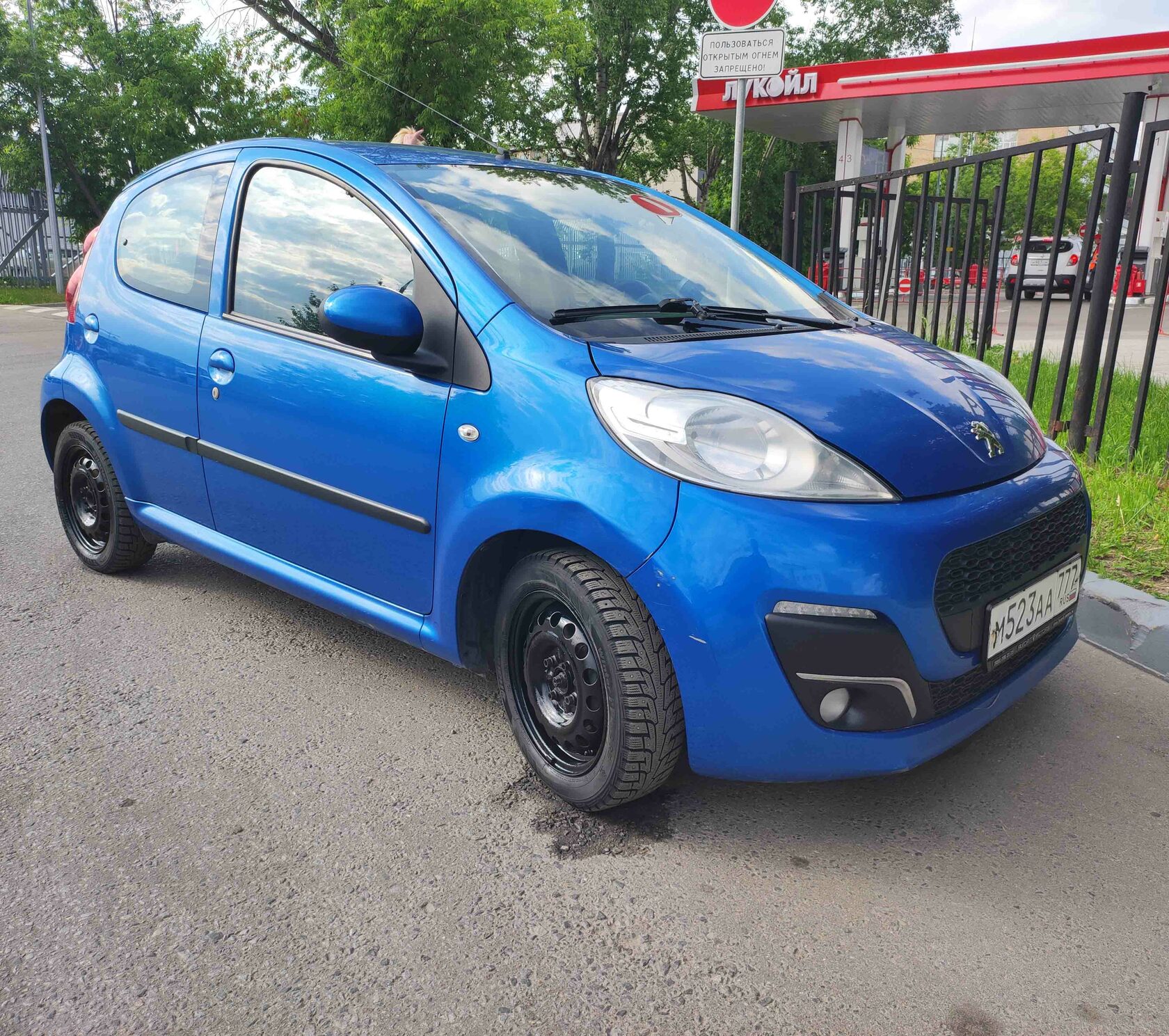 Можно ли сейчас купить автомобиль на автомате за 300 000 рублей?