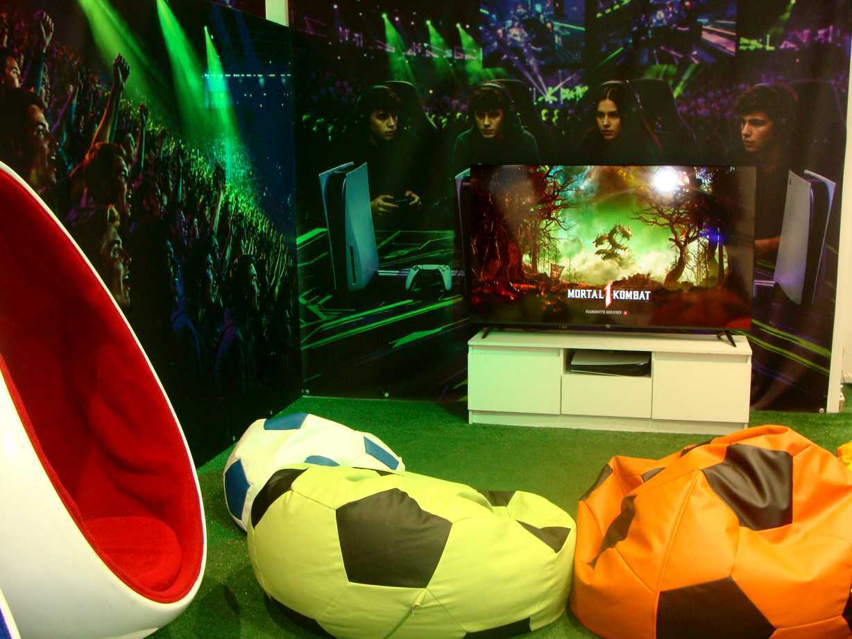 Play Station