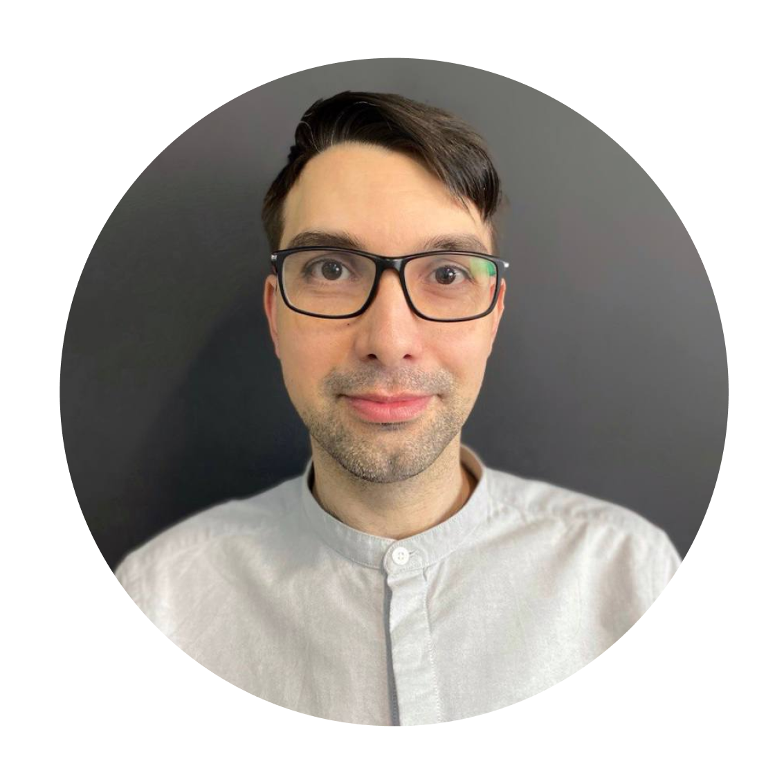 <img src="ml.jpg" alt="Азат">