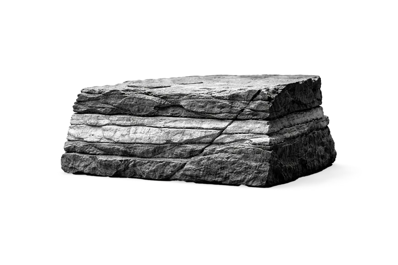 Абстрактный каменный объект с четко очерченными геологическими слоями, поперечный разрез камня, демонстрирующий структуру материала, текстура сланцевой породы