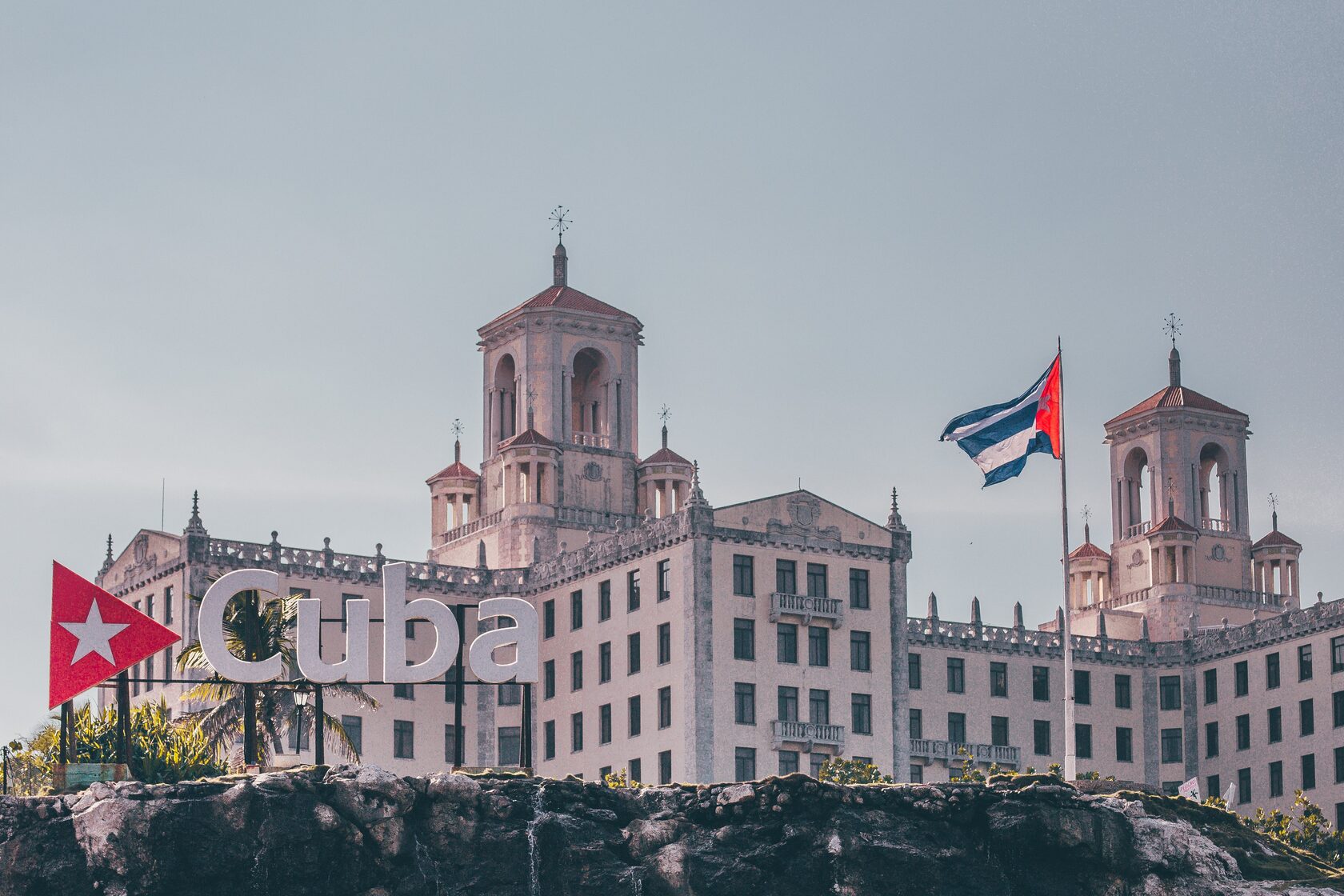 where is cuba, where is cuba located, where is cuba on the world map, where is old havana located in cuba