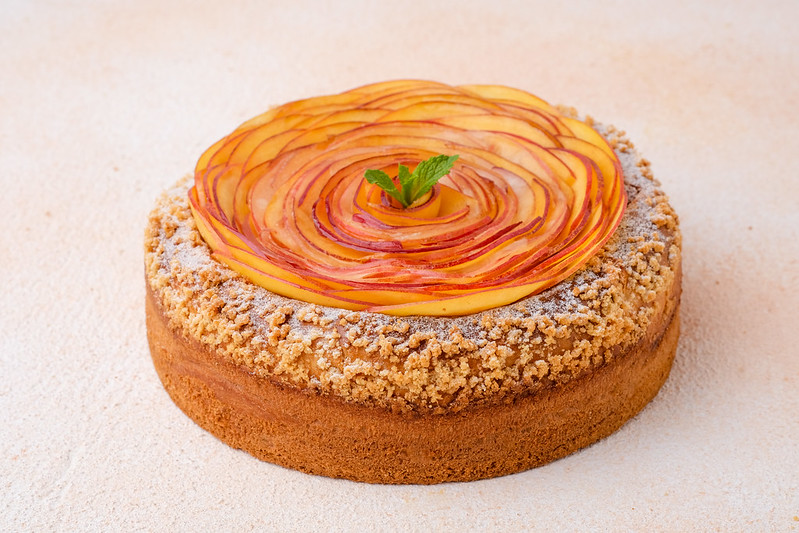 NECTARINE AND CUSTARD PIE