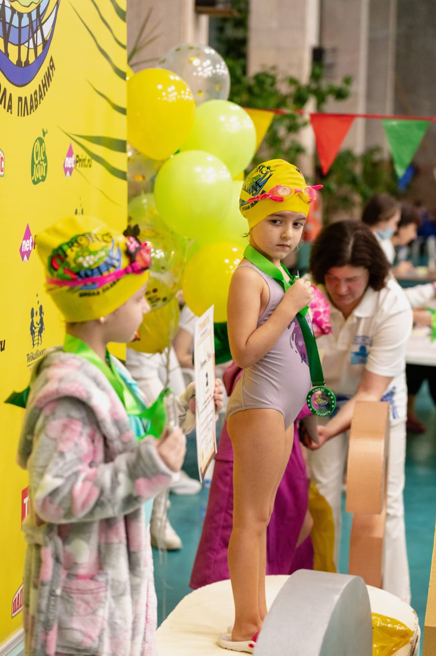 Календарь соревнований по плаванию для малышей и детей 2022 от школы плавания Strong Swim в Москве