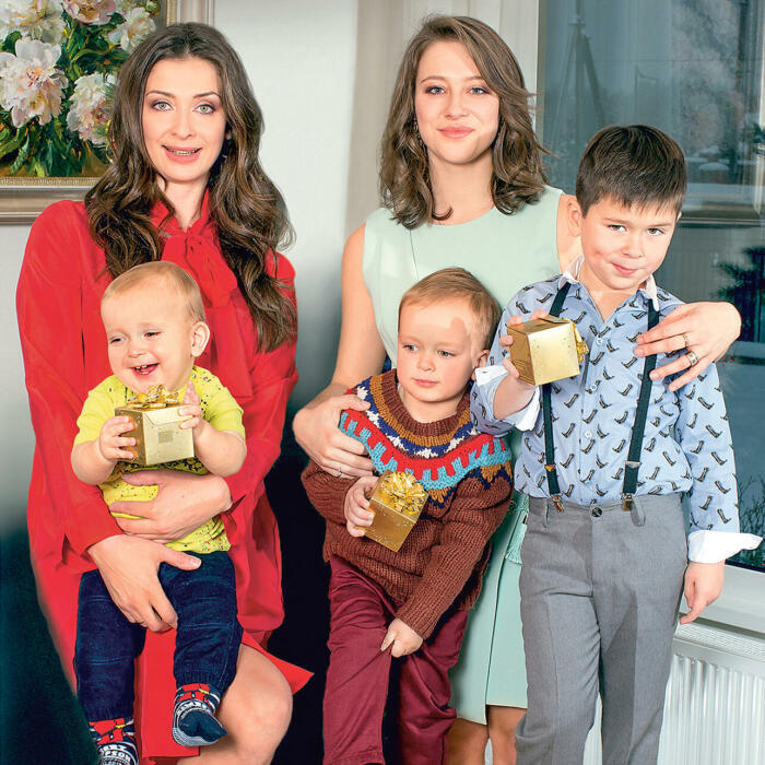 Почему многодетные звезды открыто говорят о материнстве