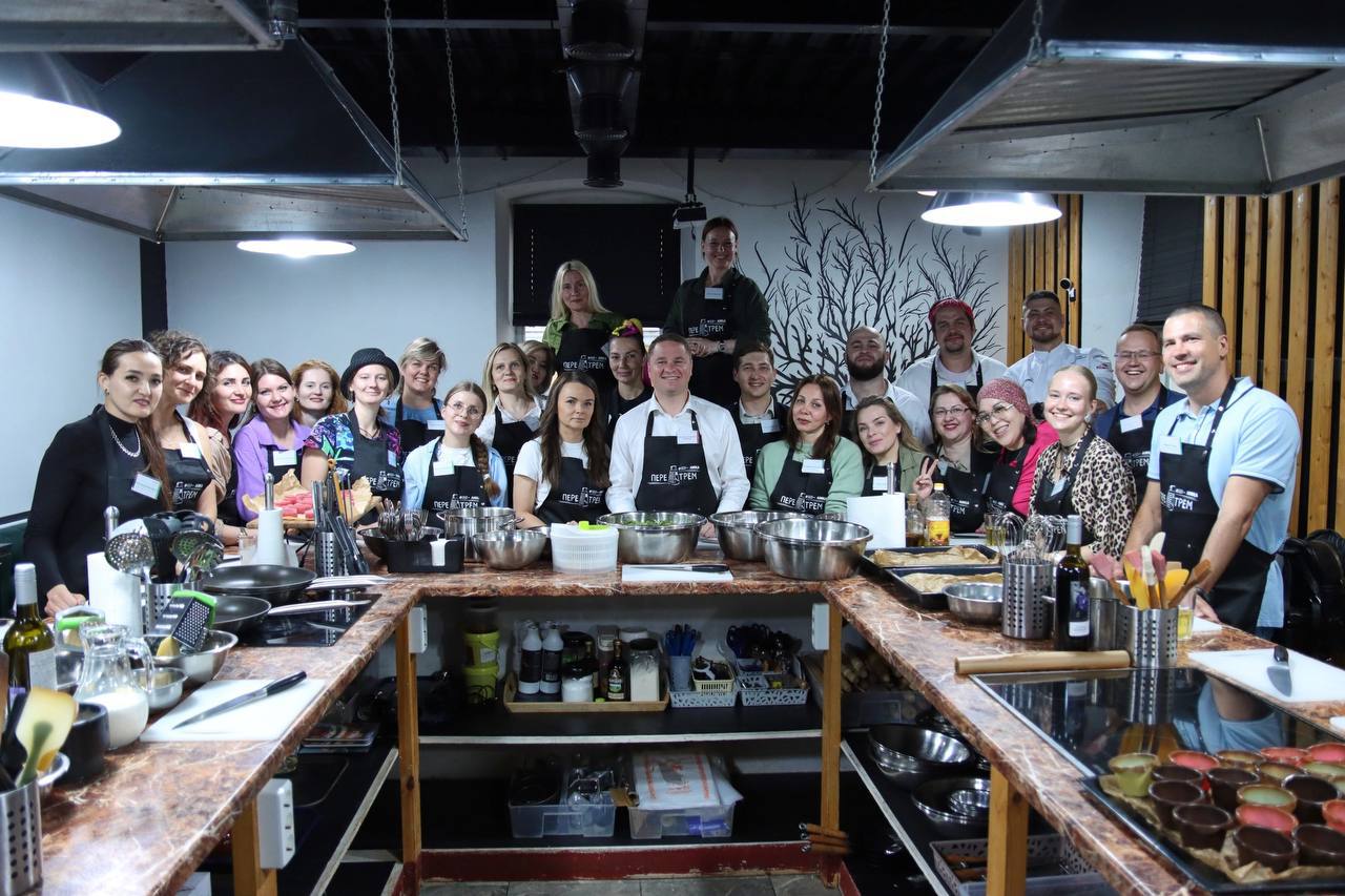 ужин, депутат, перетрем, кухня, битва столов, кулинарная битва, дума, сапронов, александр сапронов