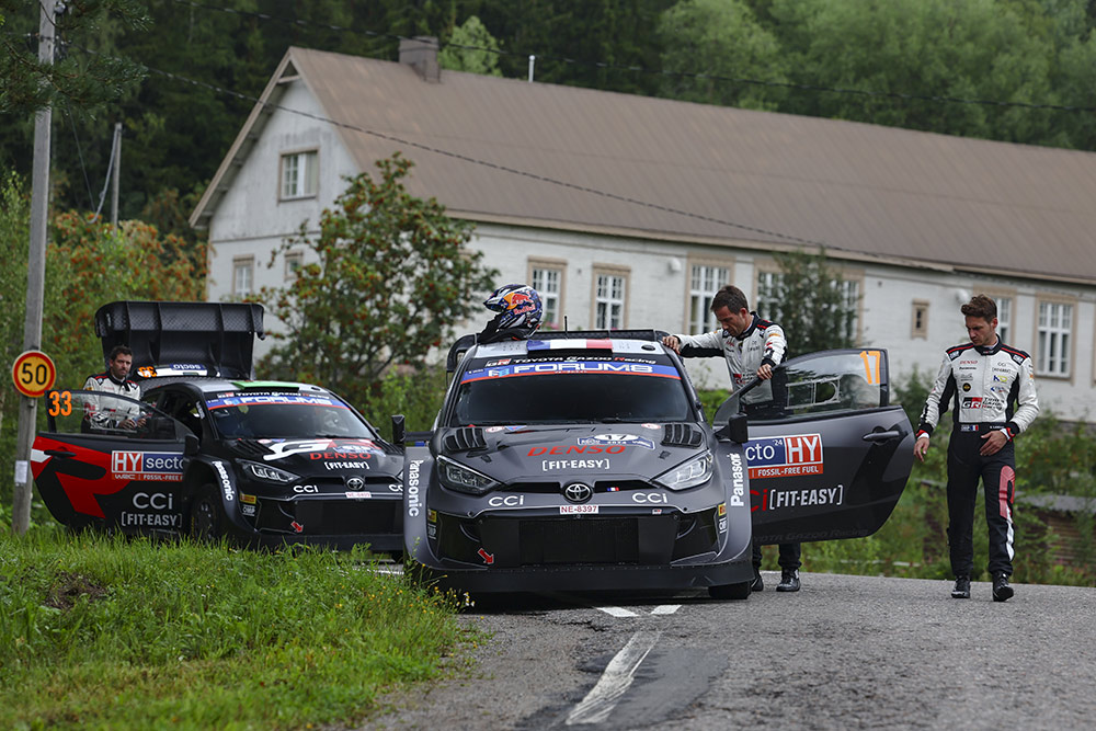 Себастьен Ожье и Венсан Ландэ, Toyota GR Yaris Rally1, ралли Финляндия 2024