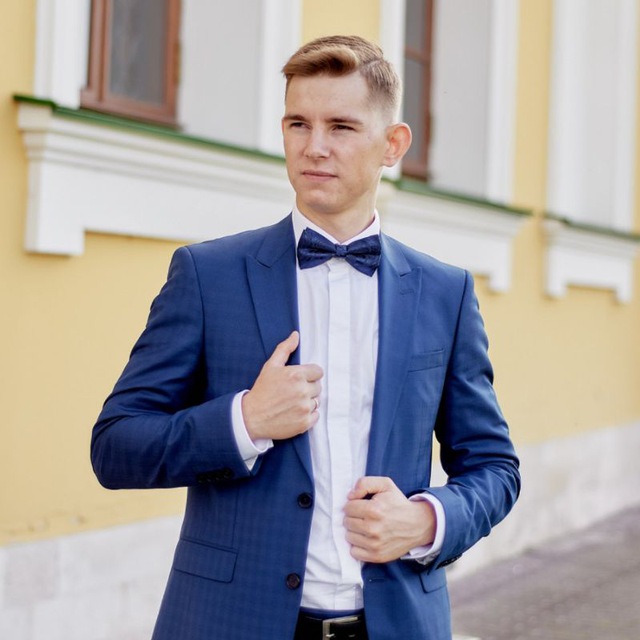 Алексей Петренко