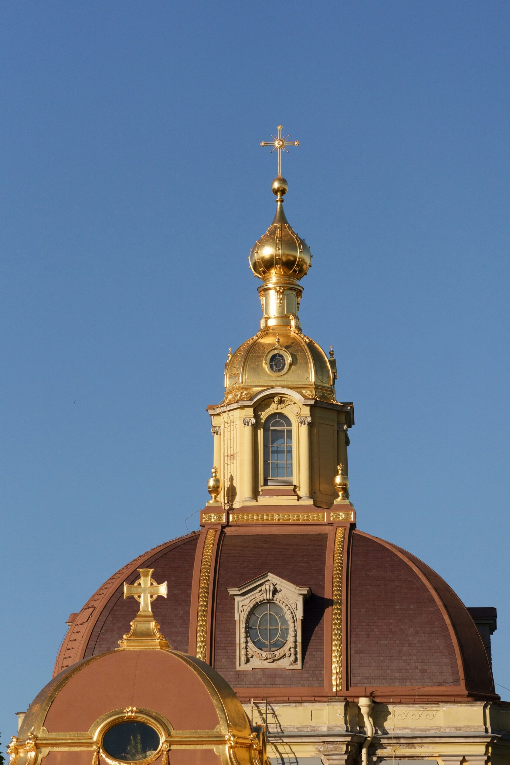 Собор Святых апостолов Петра и Павла, Петропавловская крепость, река Нева, Россия, Санкт-Петербург, Петроградский район