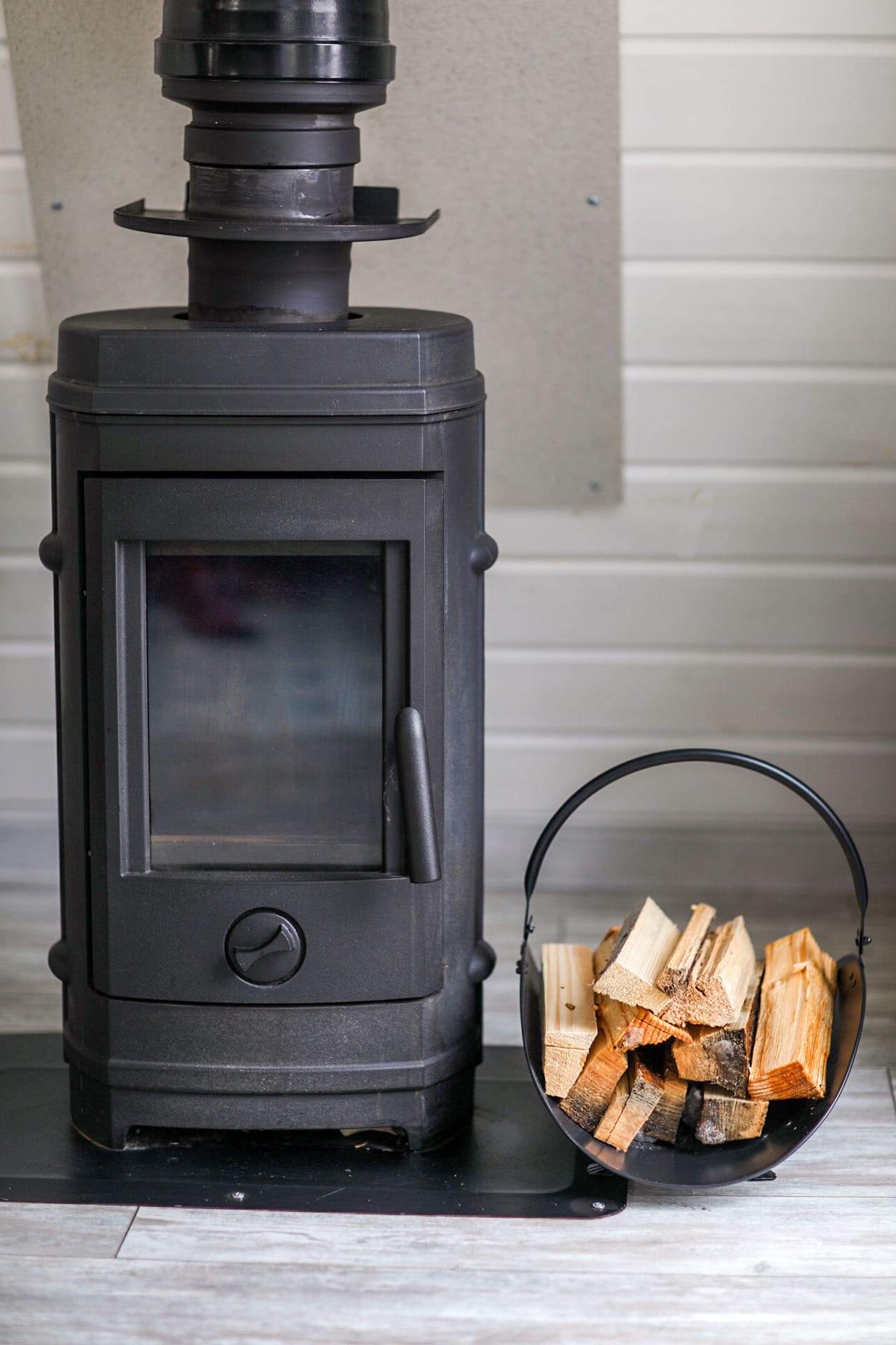 А у реки, глэмпинг