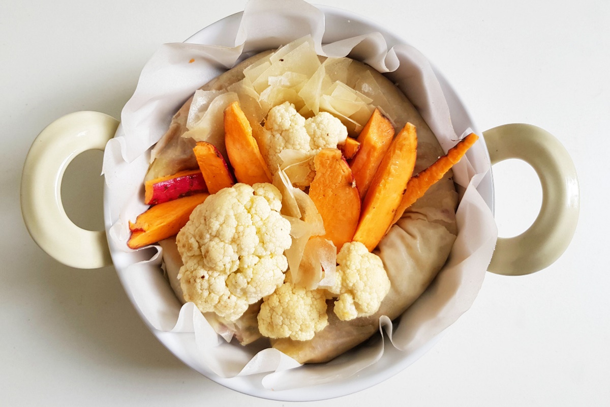 Бурекас фило с мясом и цветной капустой