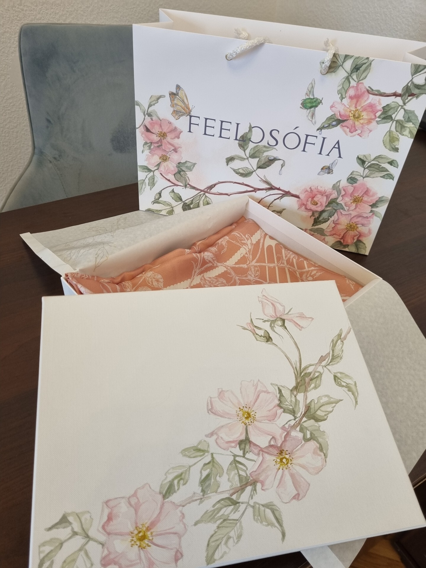 Подарочная упаковка FEELOSOFIA
