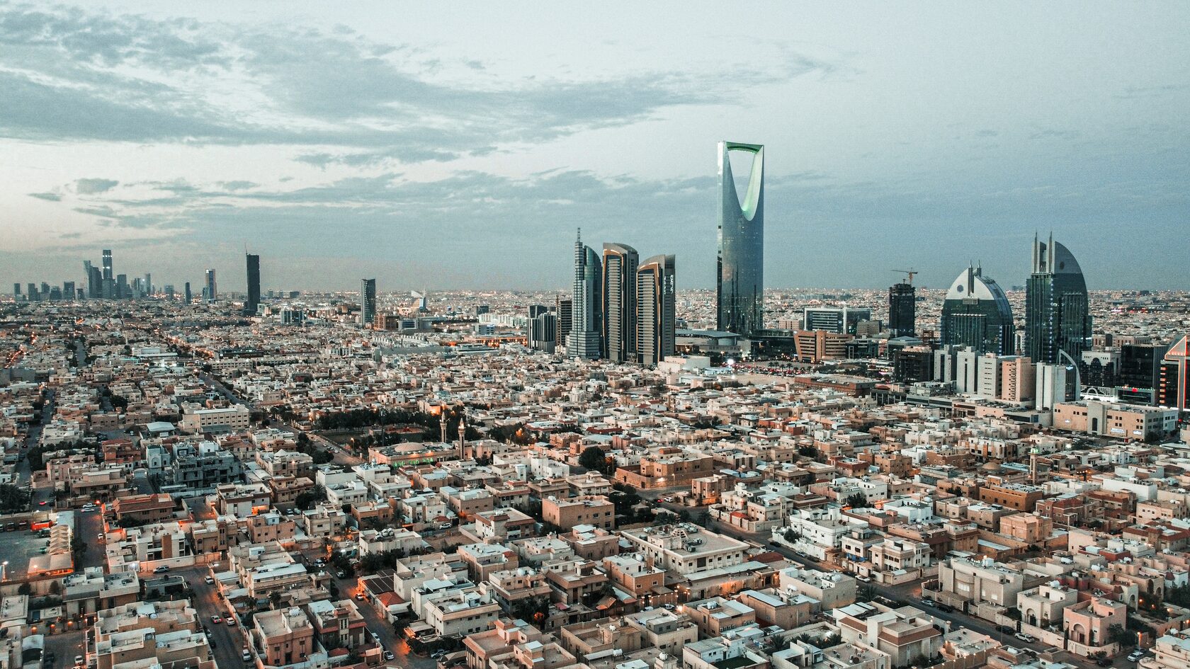 Saudi Arabia Releases Regulatory Document for International Mobile Telecommunications Services