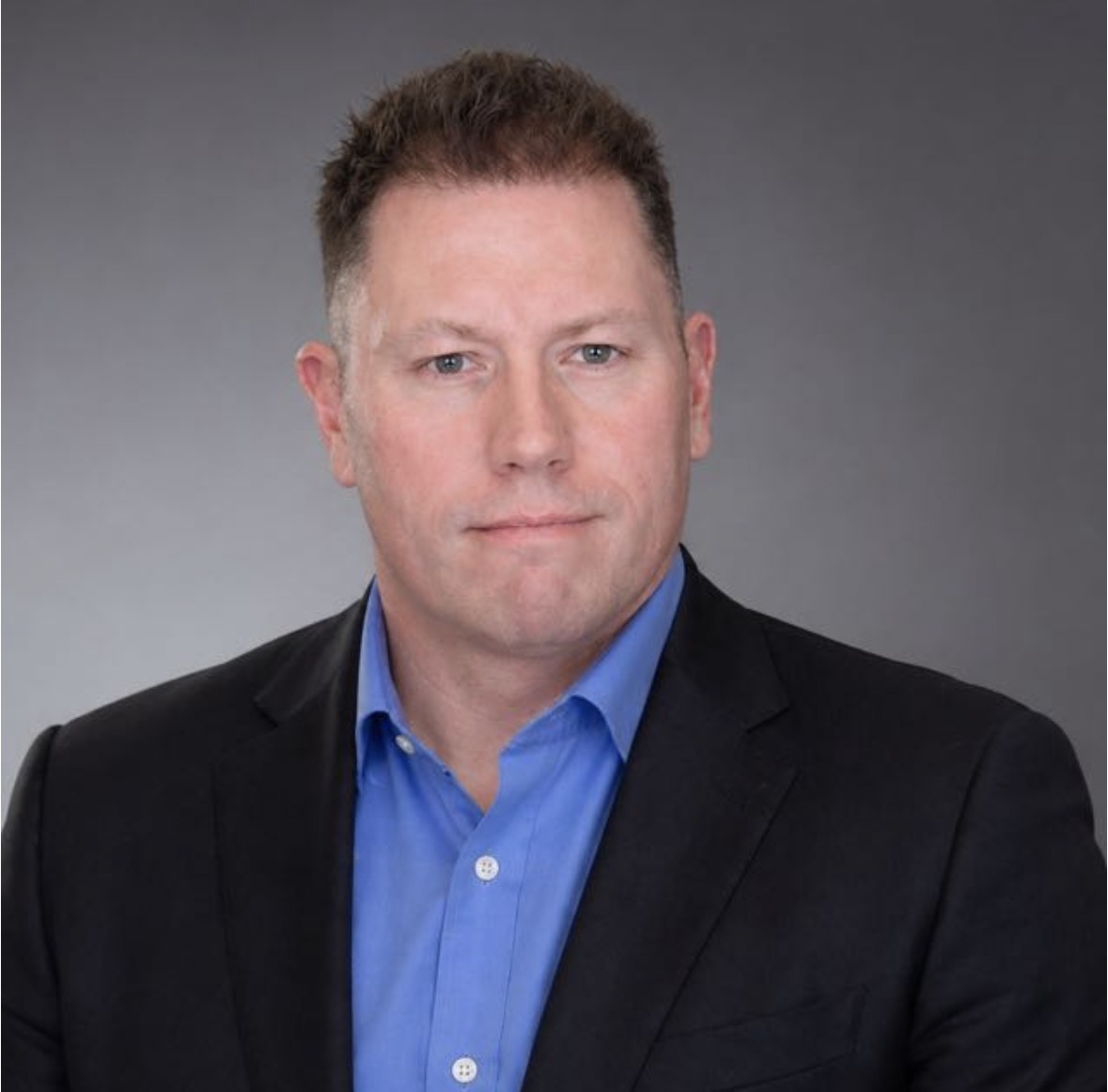 Dan Oliver — Microsoft Certified Trainer, ex-IBM, ex-EY Director