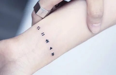 Мини тату, сделать маленькую татуировку в Москве | Classic Tattoo