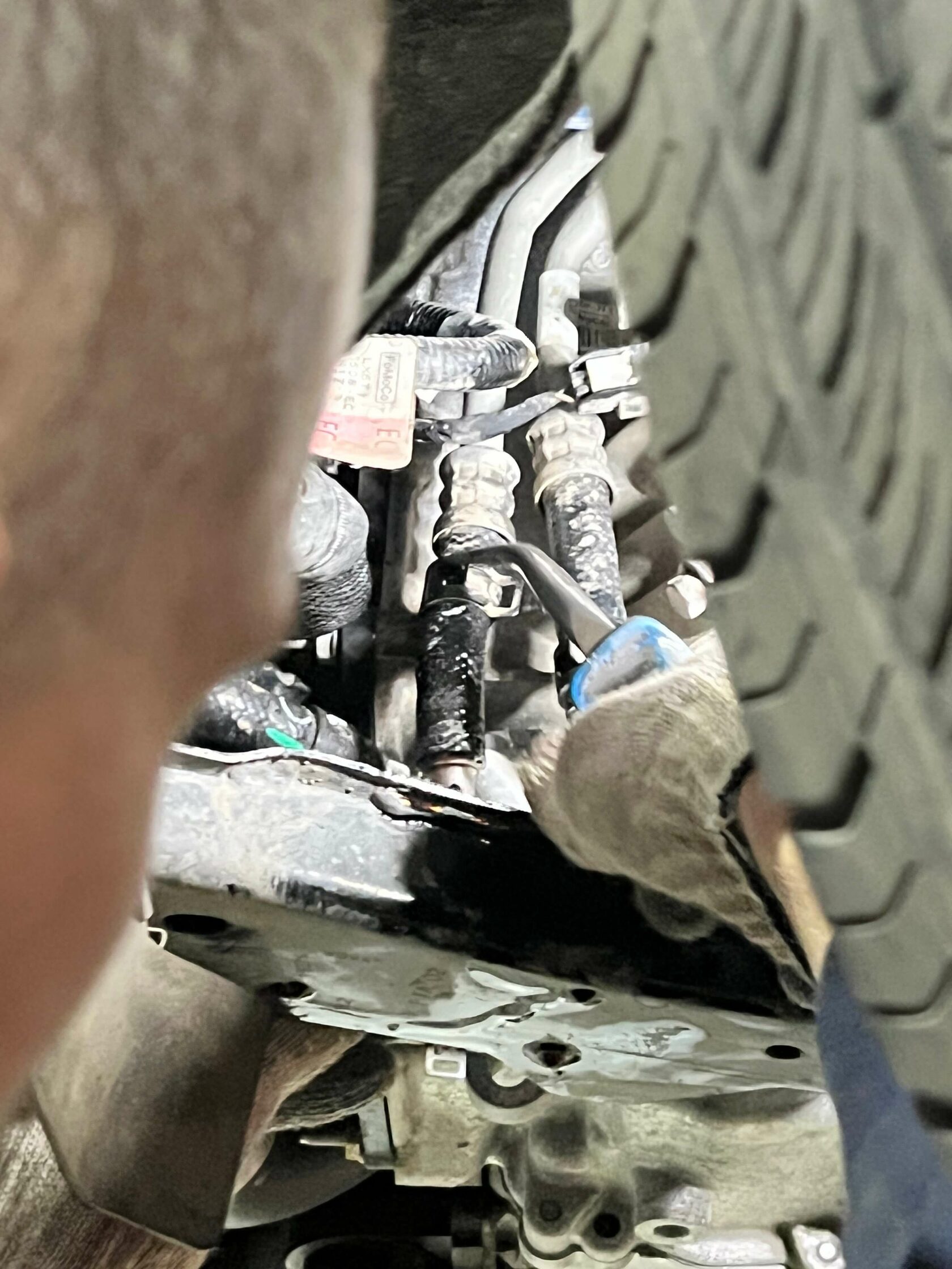 Размыкание контура охлаждения АКПП Ford Escape