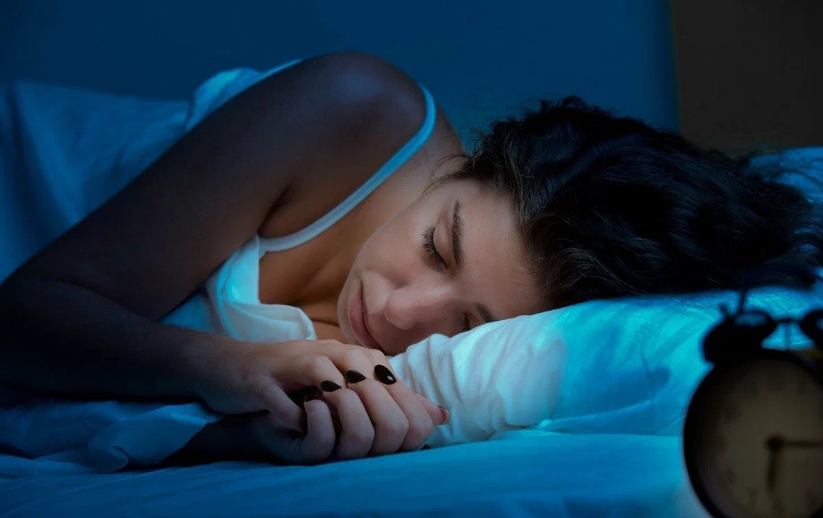 Ученые рассказали вредно ли много спать