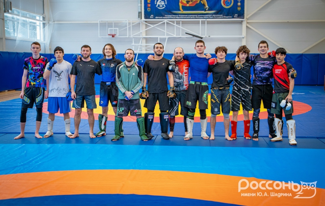 «Россонь» — кузница чемпионов: как спортивная база становится домом для бойцов ММА, изображение №1