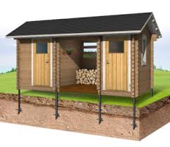 Сарай на сваях