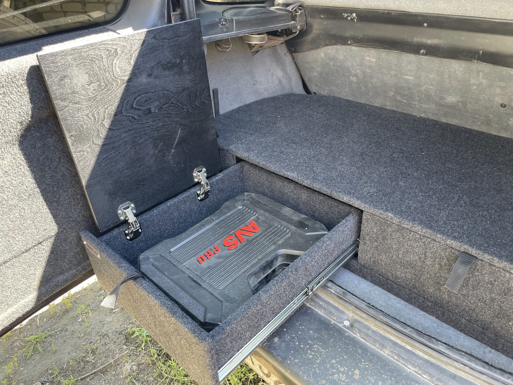 Органайзер-ящик с фальшполом в багажник Лада Нива 4*4 (3 двери), ArmAuto